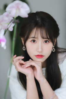 漂亮的女邻居3